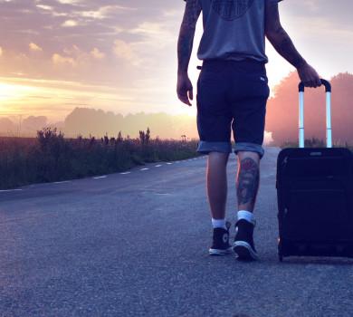 Moving abroad: between surviving and living.