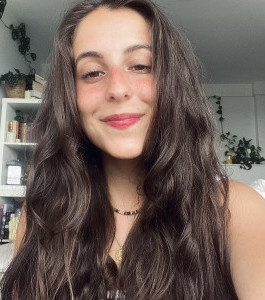 Célia Lazzaro